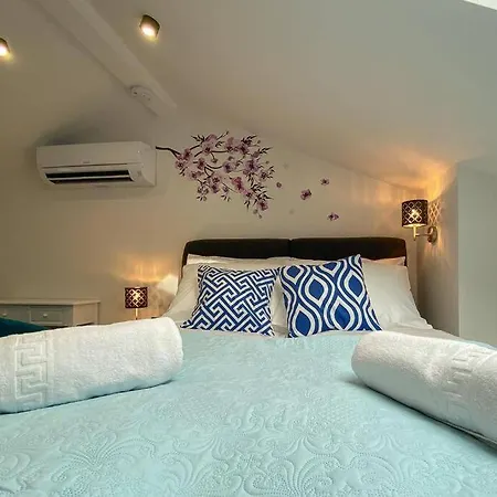 La Corte Di Kate * Biograd Na Moru