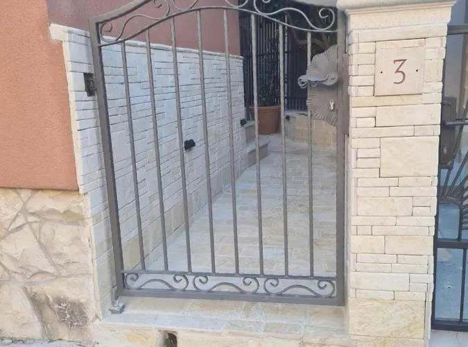 La Corte Di Kate Villa *