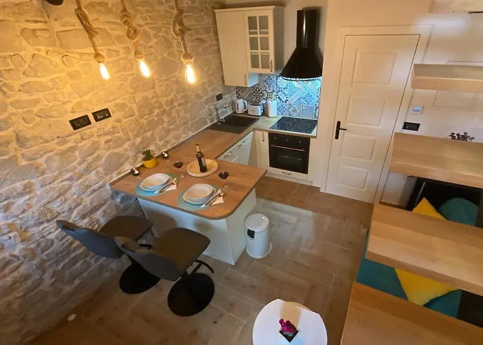 La Corte Di Kate Vila Biograd Na Moru