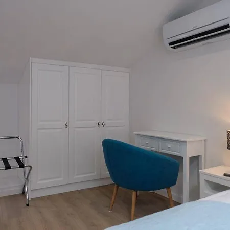 La Corte Di Kate Biograd Na Moru