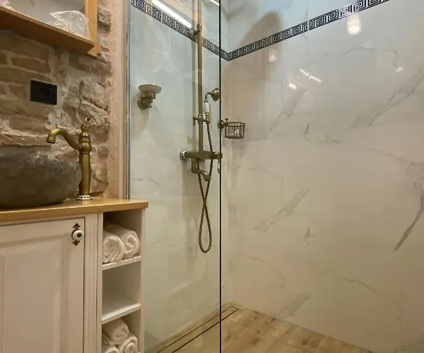 La Corte Di Kate * Биоград-на-Мору